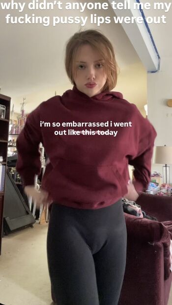 Full leaked Bellabeoir private onlyfans photo