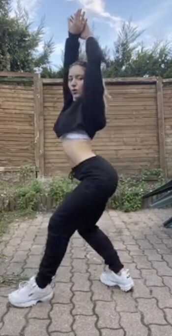 Whoxver