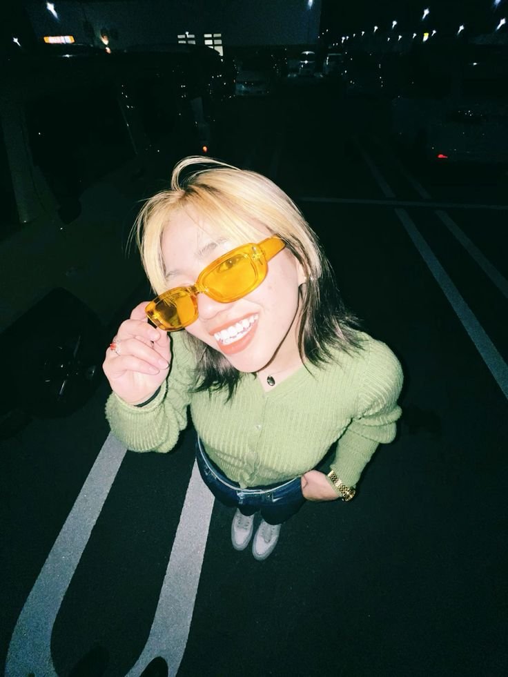 Y2K PFP Flash Selfie