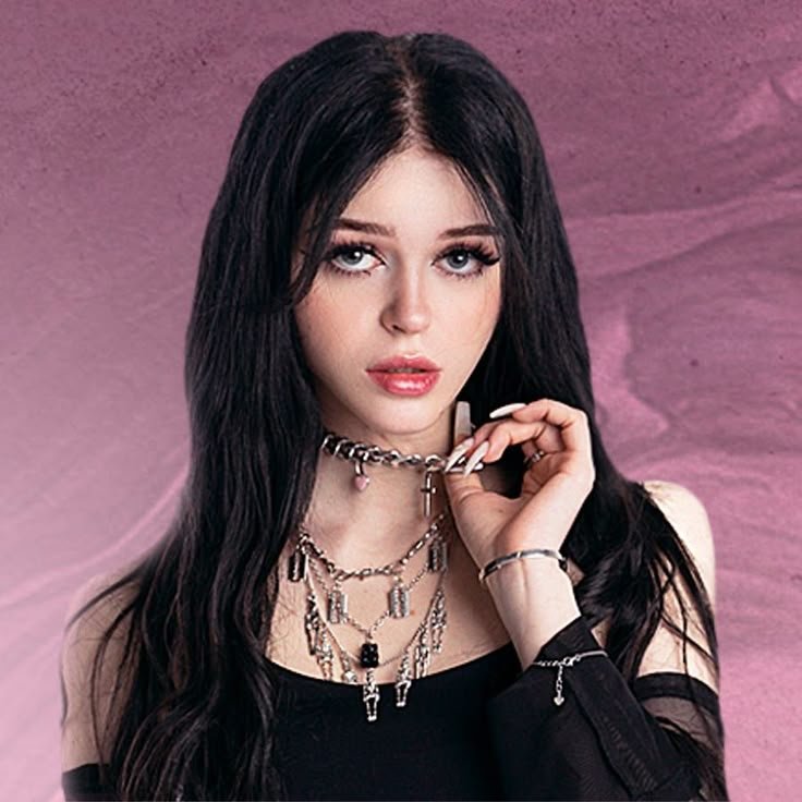 Baddie PFP Icon