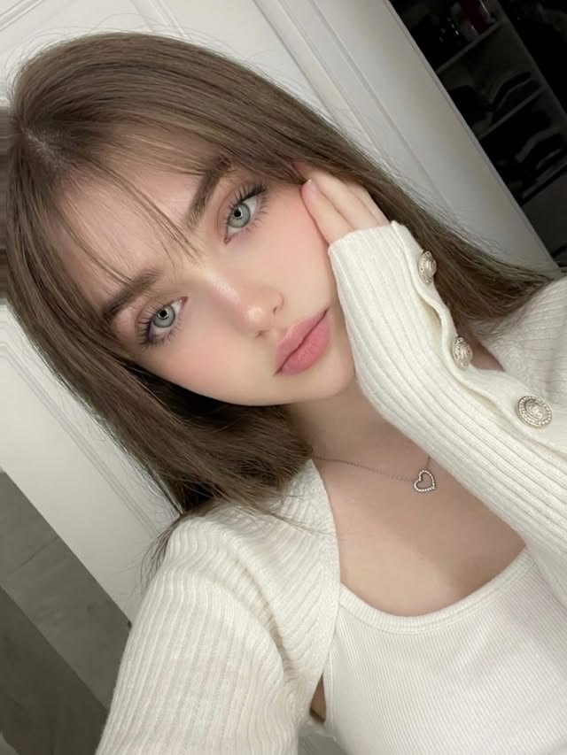 Soft Baddie PFP